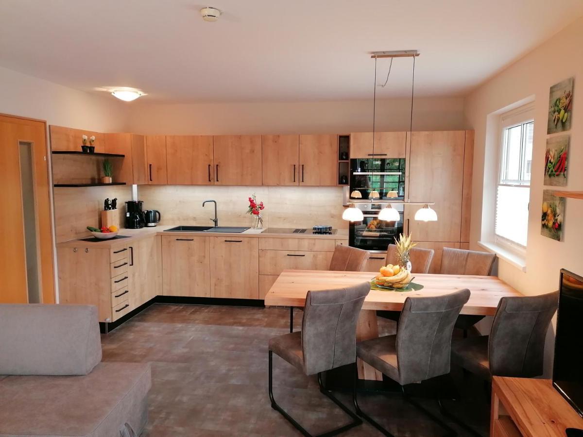 Komfort Appartements Serviced By Auhof Kaprun Exterior photo
