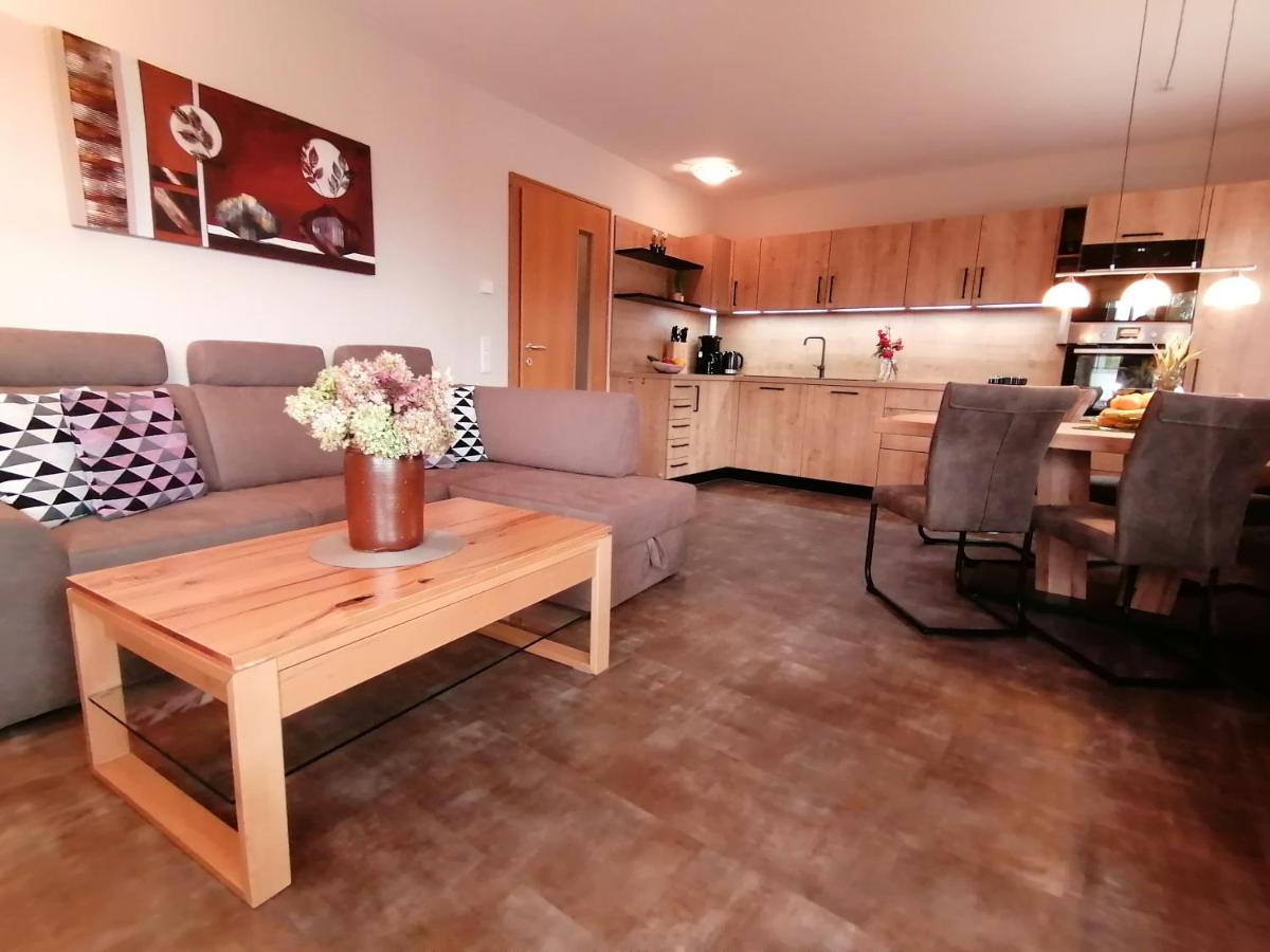 Komfort Appartements Serviced By Auhof Kaprun Exterior photo