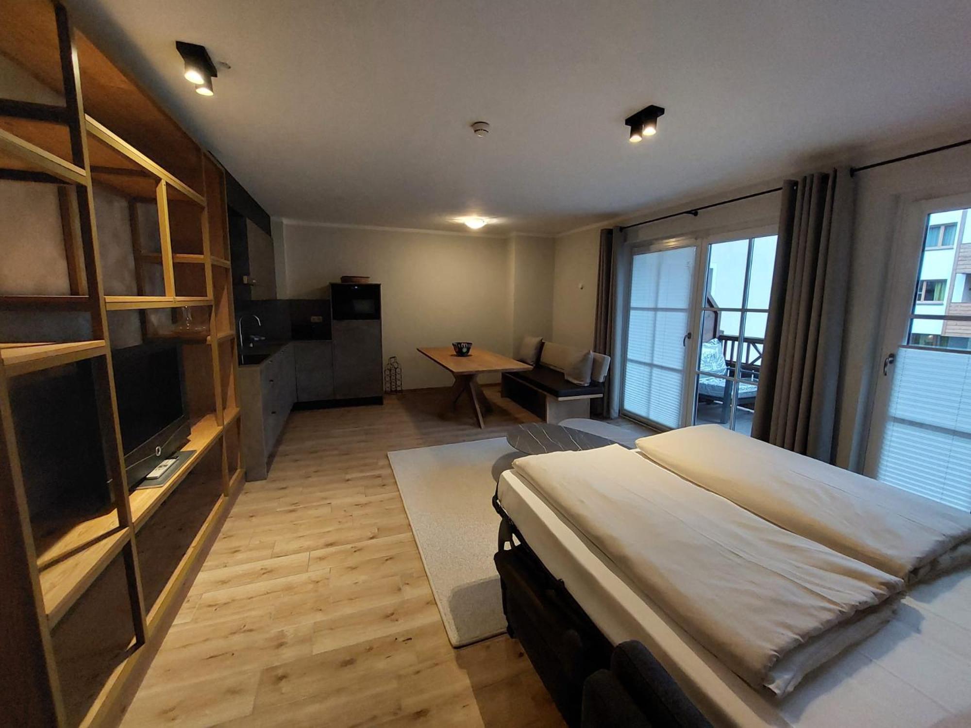 Komfort Appartements Serviced By Auhof Kaprun Exterior photo
